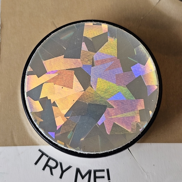 SpinPop 4Terra Universal Mini Phone Grips - IRIDESCENT/SILVER/RED FEATHER - Picture 3 of 6